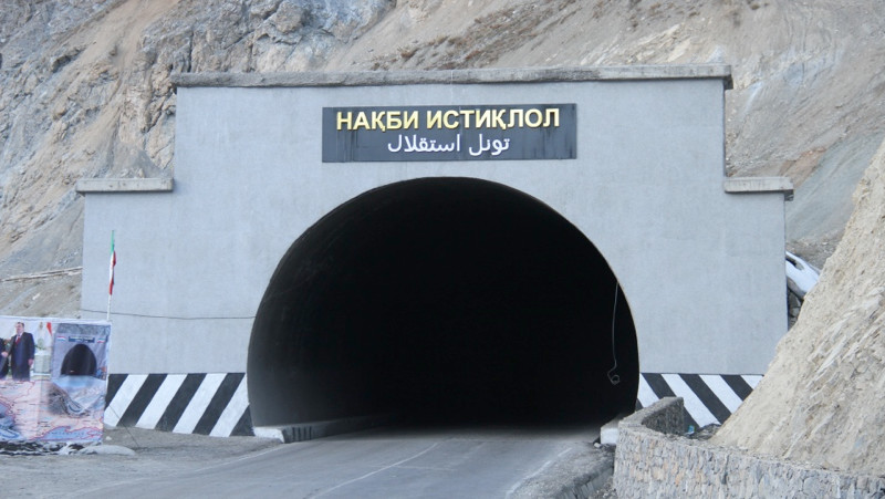 В тоннеле «Истиклол» начинается ремонт. Движение будет ограничено
