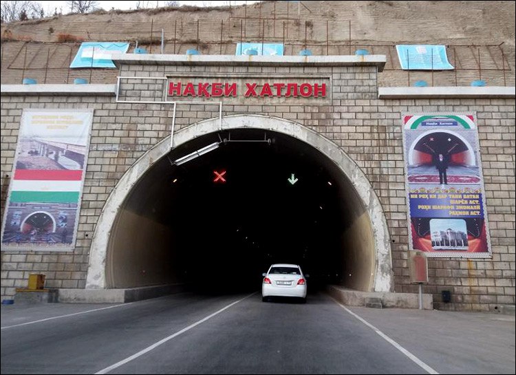 Самый протяженный тоннель на трассе Душанбе – Куляб закрыли на ремонт
